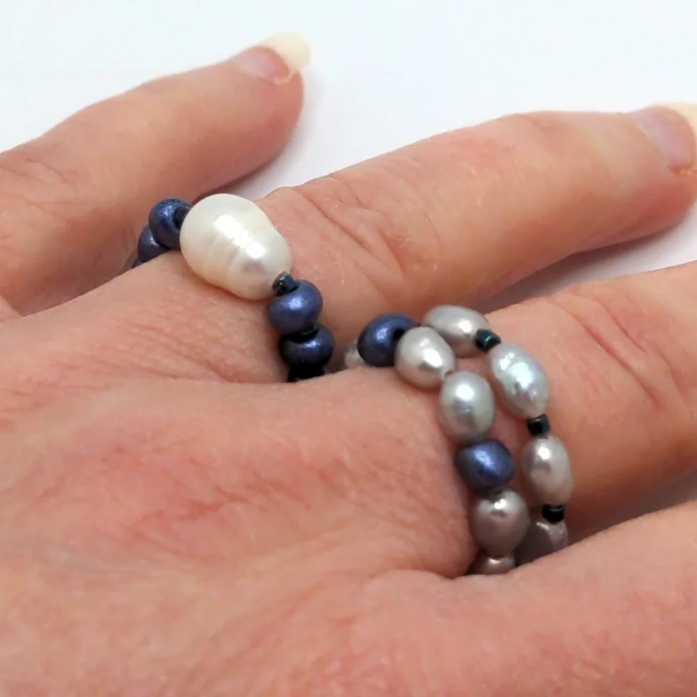 381MIDALANE Baroque Pearl Beaded Ring Set with Glass Beads